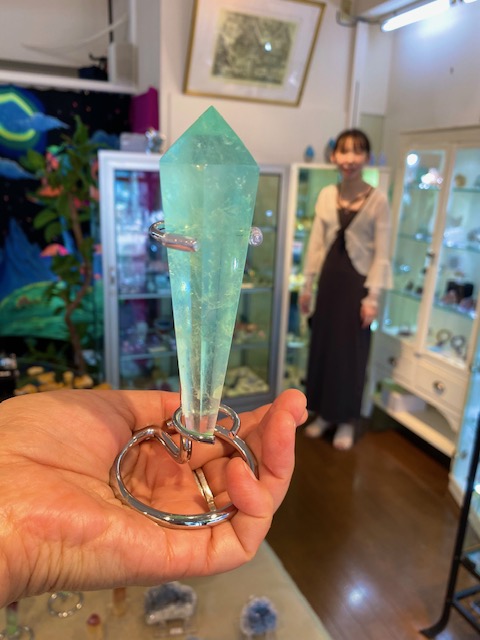 涼しい魔法〜キャンディ・フローライト－Road of Crystal