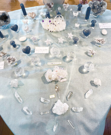 冬の到来をお祝いするメインテーブル(その1)